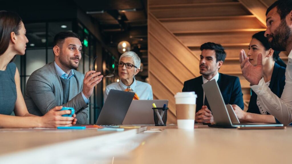 company-executives-meeting